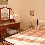 Wohnung Mit Meerblick Und Grosser Terrasse